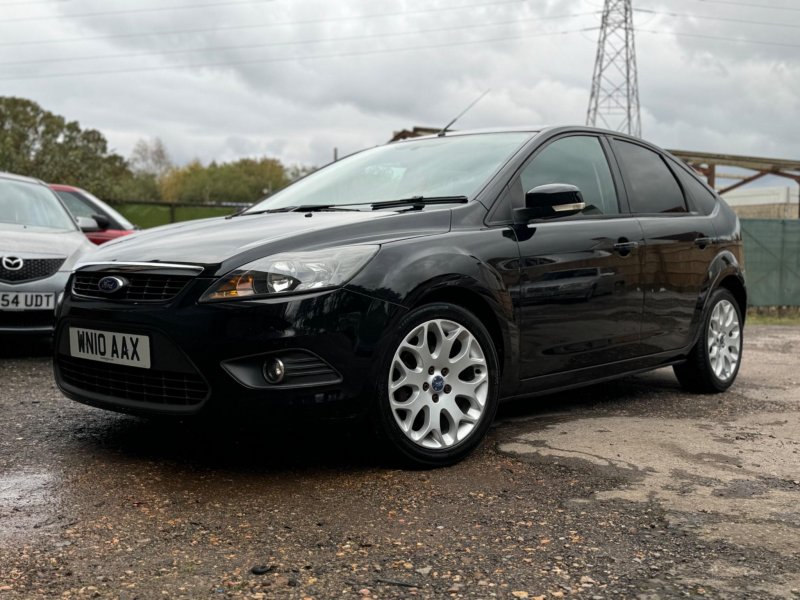 FORD FOCUS