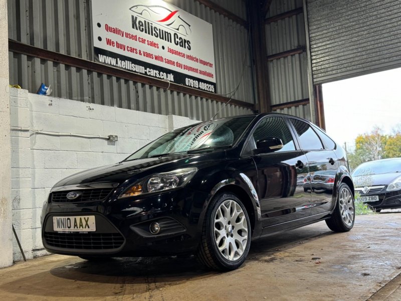 FORD FOCUS