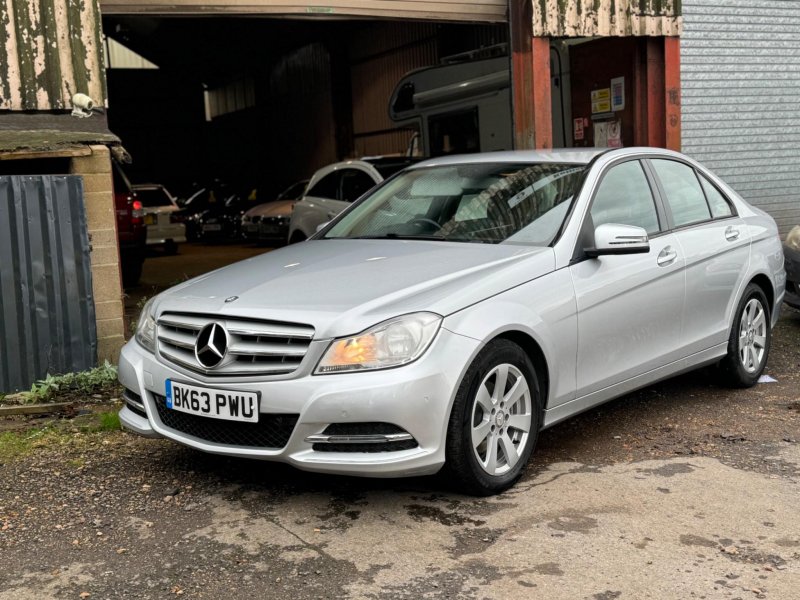 MERCEDES-BENZ C CLASS