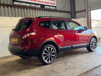 NISSAN QASHQAI+2