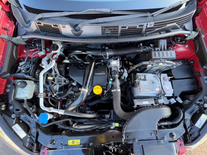 NISSAN QASHQAI+2