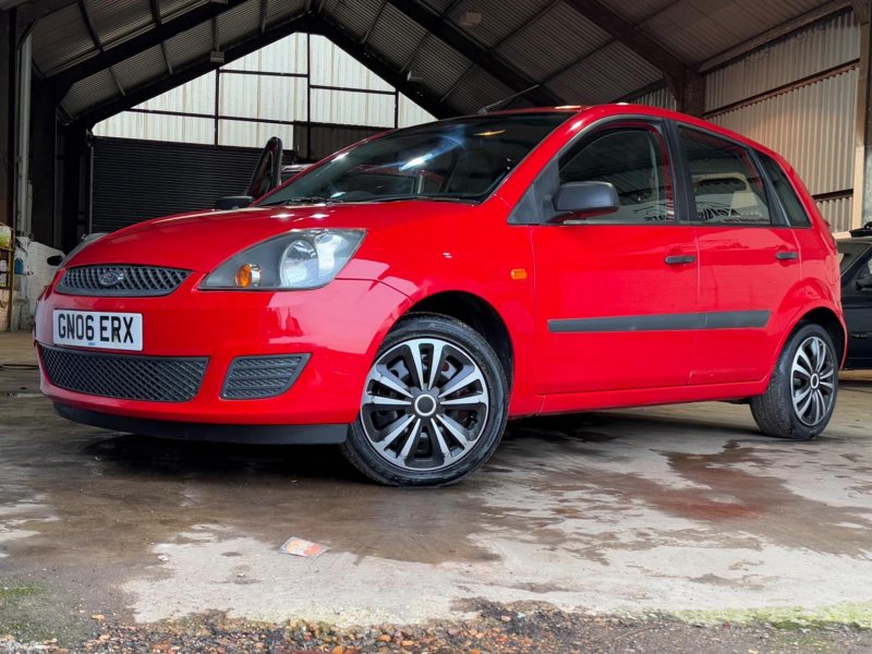 FORD FIESTA