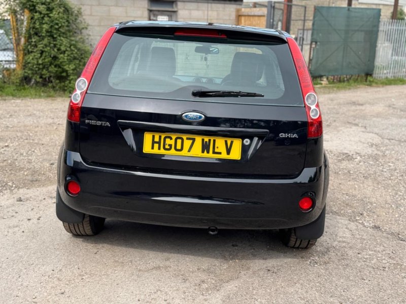 FORD FIESTA