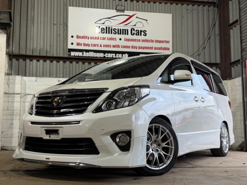 2013 Toyota Alphard